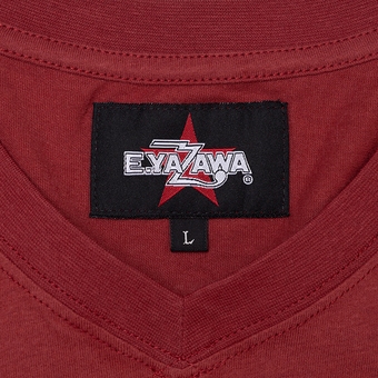 VネックTシャツ(マイクターンシルエット) &yen;6,500 (税込)