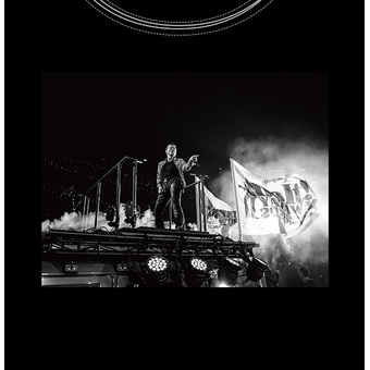 Tシャツ(LIVE PHOTO)ブラック｜DIAMOND MOON通信販売｜矢沢永吉公式サイト